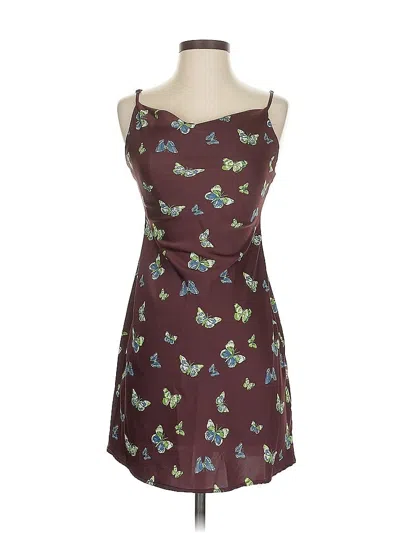 Pre-owned Urban Outfitters Casual Dress In Burgundy