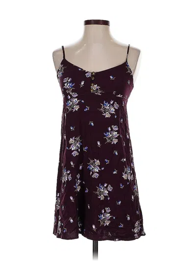 Pre-owned Urban Outfitters Casual Dress In Burgundy