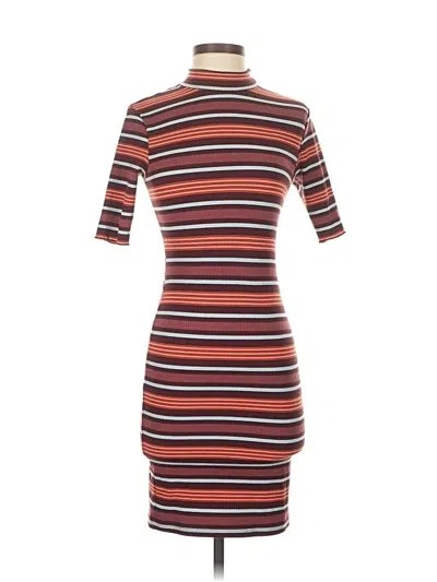 Pre-owned Urban Outfitters Casual Dress In Burgundy