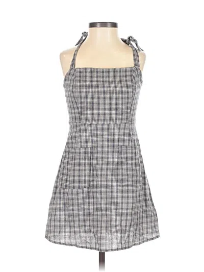 Pre-owned Urban Outfitters Casual Dress In Gray