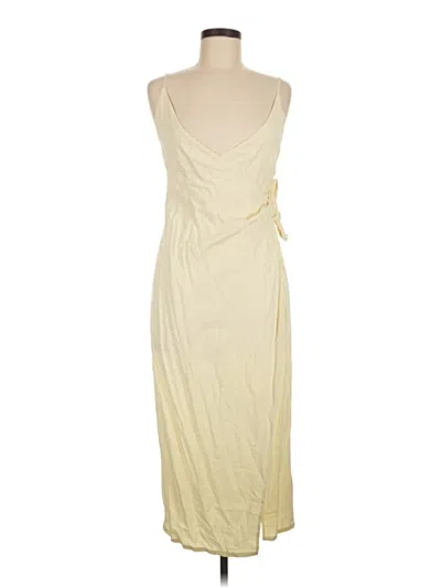 Pre-owned Urban Outfitters Casual Dress In Ivory