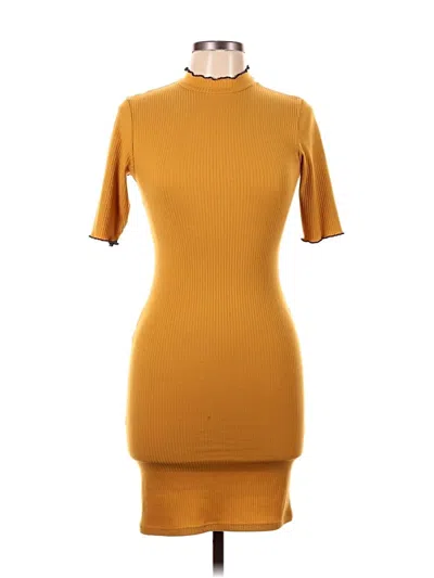 Pre-owned Urban Outfitters Casual Dress In Orange