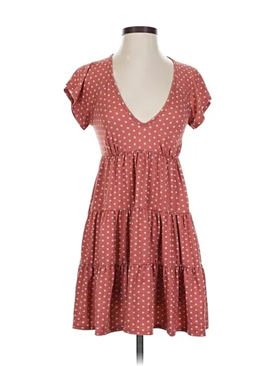 Pre-owned Urban Outfitters Casual Dress In Red