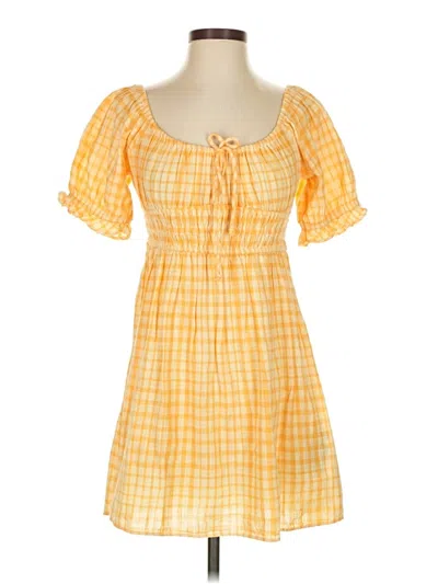 Pre-owned Urban Outfitters Casual Dress In Yellow