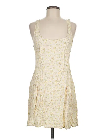 Pre-owned Urban Outfitters Casual Dress In Yellow