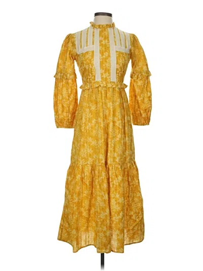 Pre-owned Urban Outfitters Casual Dress In Yellow