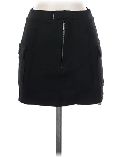 Pre-owned Urban Outfitters Casual Skirt In Black