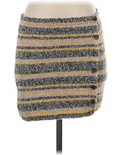 Pre-owned Urban Outfitters Casual Skirt In Gold