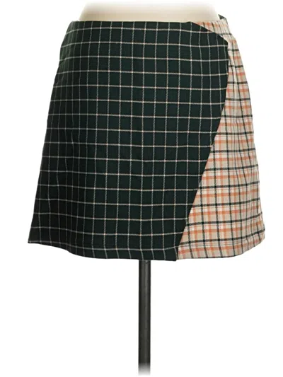 Pre-owned Urban Outfitters Casual Skirt In Green