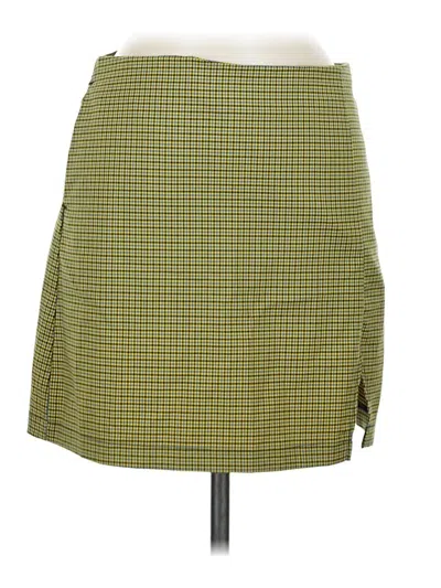 Pre-owned Urban Outfitters Casual Skirt In Green