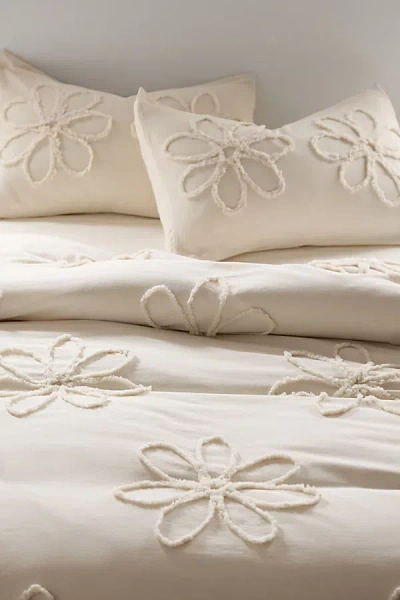 Urban Outfitters Daisy Tufted Core Duvet Cover In Tofu At  In Neutral