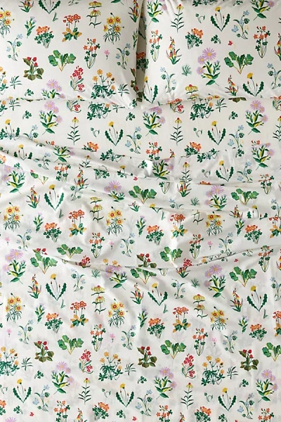 Urban Outfitters Flori Wildflower Patterned Sheet Set In White At