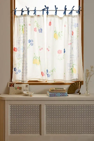 Urban Outfitters Fruit Lattice Patterned Café Curtain Set In White At