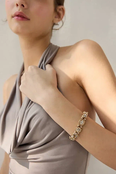 Urban Outfitters Jude Pearl Antiqued Metal Stretch Bracelet In Gold Pearl, Women's At