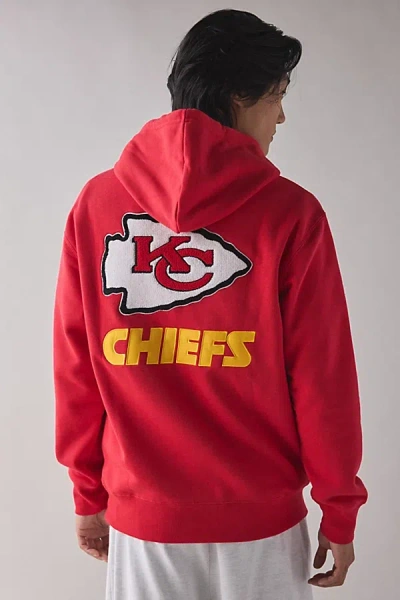 Urban Outfitters Nfl Kansas City Chiefs Uo Exclusive Chenille Patch Hoodie Sweatshirt In Red, Men's At Urban Outfitte