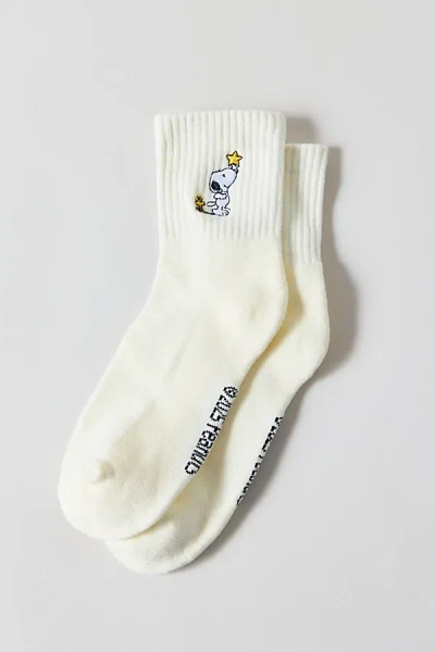 Urban Outfitters Peanuts Snoopy Icon Quarter Crew Sock In Snoopy Stars, Women's At  In White