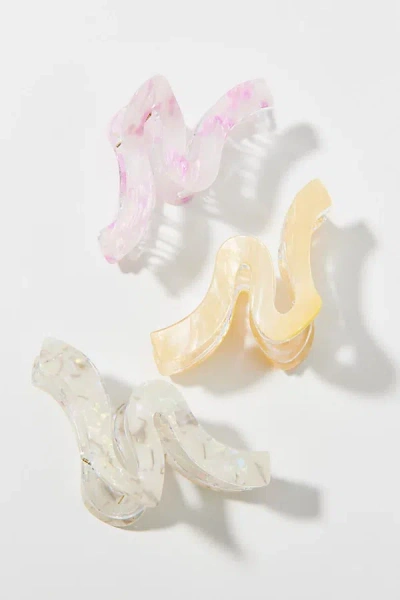 Urban Outfitters Pearlized Acrylic Wave Claw Clip In Yellow, Women's At  In Multi