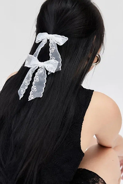 Urban Outfitters Printed Lace Hair Bow Clip Set In Ivory, Women's At