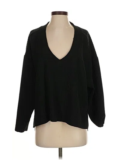 Pre-owned Urban Outfitters Pullover Sweater In Black