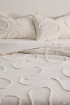 Urban Outfitters Quinn Wiggle Tufted Comforter In Cream At