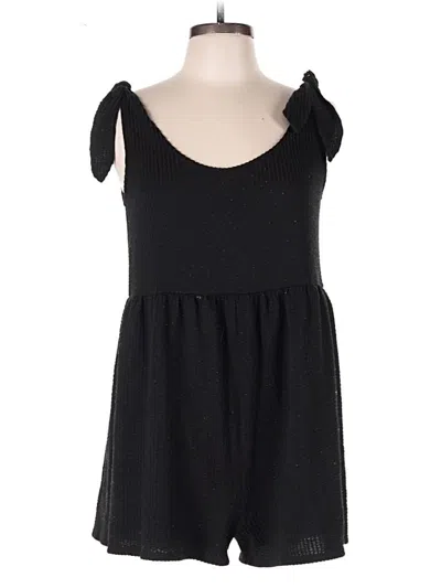 Pre-owned Urban Outfitters Romper In Black