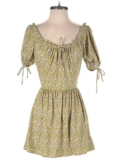 Pre-owned Urban Outfitters Romper In Green
