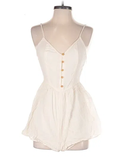 Pre-owned Urban Outfitters Romper In White