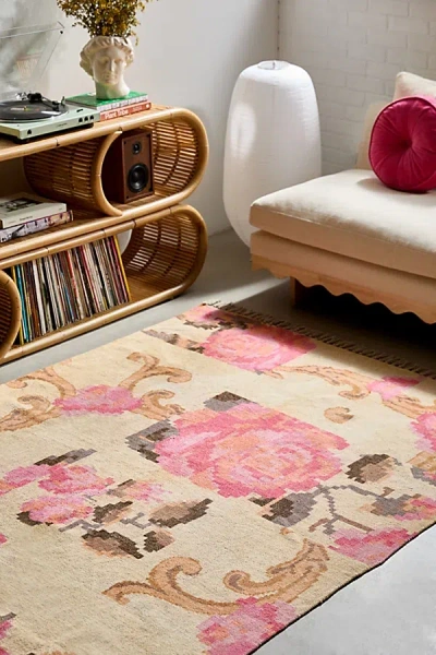 Urban Outfitters Vivian Floral Digital Printed Chenille Rug In Neutral At  In Pink