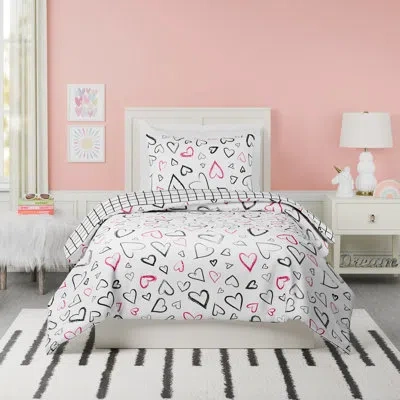 Urban Playground Roxy Hearts Reversible Pink/black/white Comforter Set In Black;white;pink