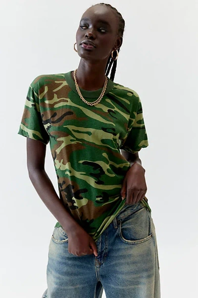 Urban Renewal Vintage Camo Tee In Green, Women's At Urban Outfitters