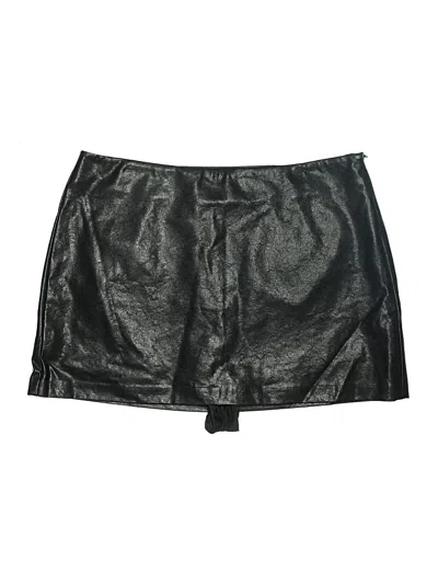 Pre-owned Urban Revivo Faux Leather Skirt In Black