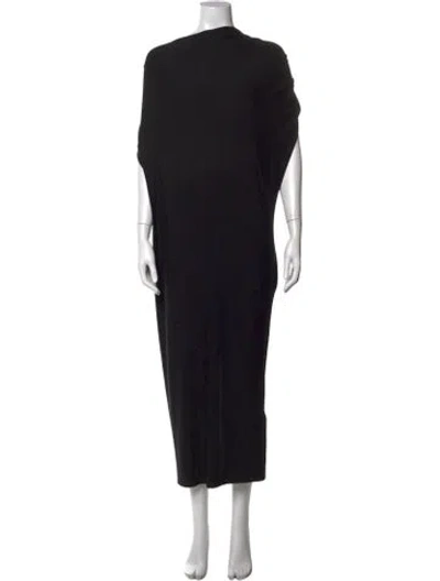 Pre-owned Urban Zen Asymmetrical Long Dress In Black