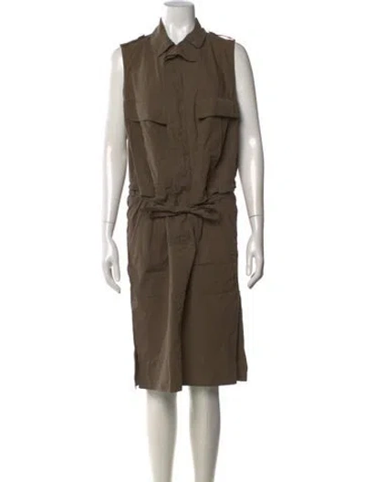 Pre-owned Urban Zen Knee-length Dress In Brown