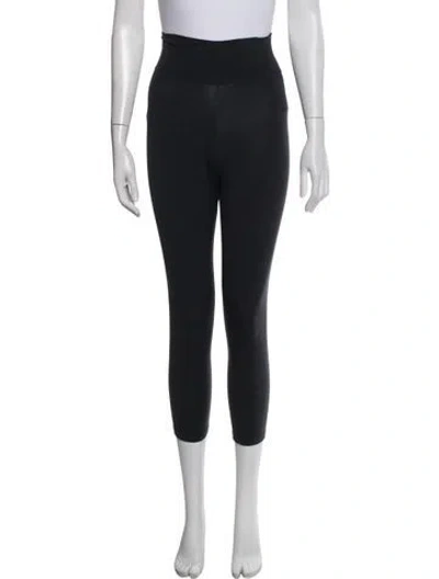 Pre-owned Urban Zen Lounge Set In Black
