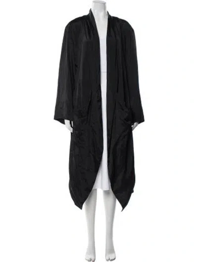 Pre-owned Urban Zen Robe In Black
