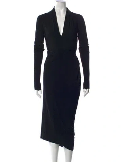 Pre-owned Urban Zen V-neck Midi Length Dress In Black