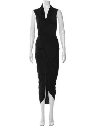 Pre-owned Urban Zen V-neck Midi Length Dress In Black