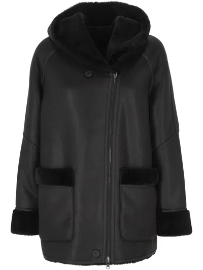 Urbancode Coats In Black