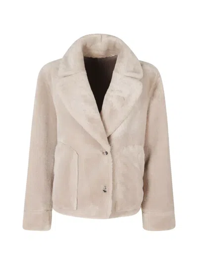 Urbancode Reversible Faux-shearling Coat In Neutral