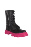 Urbnkicks High Altitude Black Leather Boots Bsb In Multi