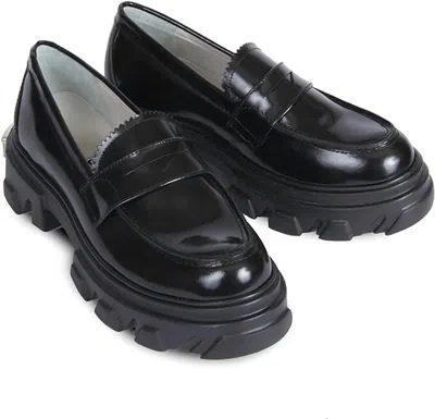Urbnkicks Women's Peny Patent Leather Loafer In Black