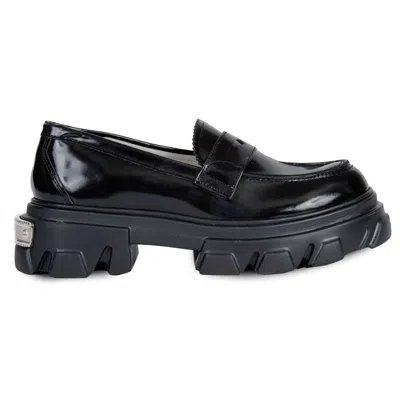 Urbnkicks Women's Plain Black Loafers