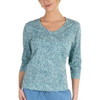 Uv Skinz 3/4 Sleeve V-neck R&r Tee In Animal Print