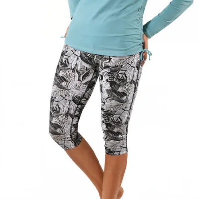 Uv Skinz Active Sport Swim Capris In Woodblock Tropics