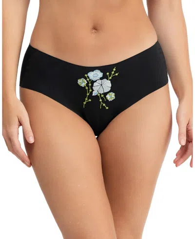 Uwila Warrior Women's Soft Seamless Briefs With Embroidery In Black