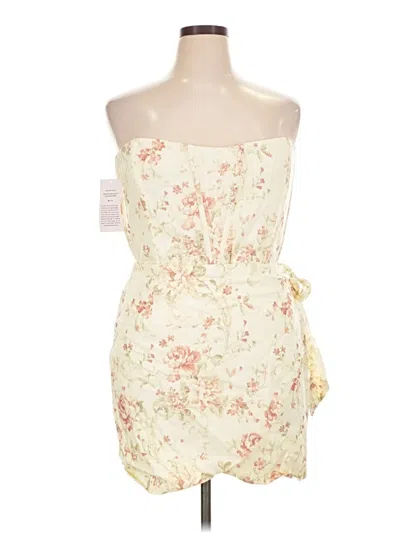 Pre-owned V. Chapman Cocktail Dress In Ivory