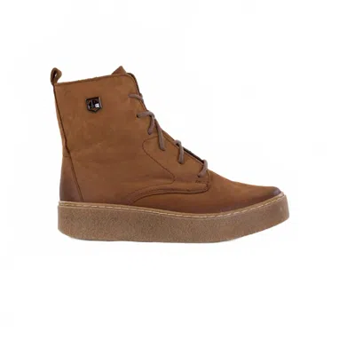 V Italia Women's 496 Boot In Camel Nubuck In Brown