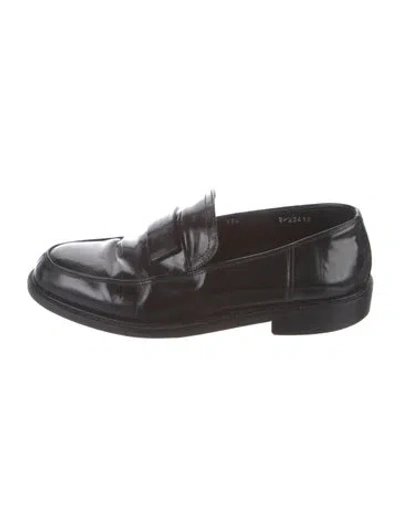 Pre-owned V2 Versace Classic Patent Leather Dress Loafers In Black