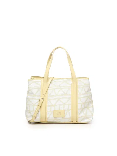 V73 Beth Tote Bag In Sand