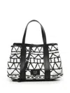 V73 Beth Tote Bag In White